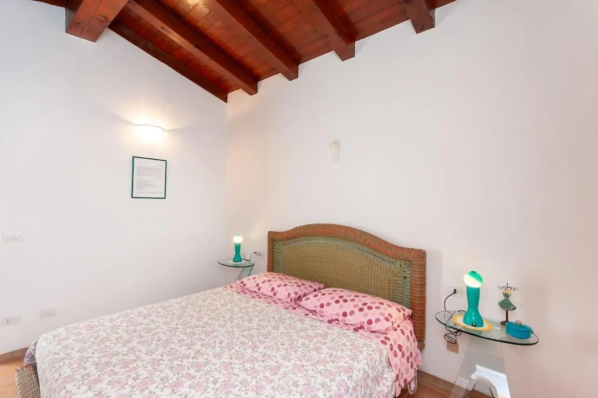Appartamento Villetta Perla Marina San Teodoro  Italia