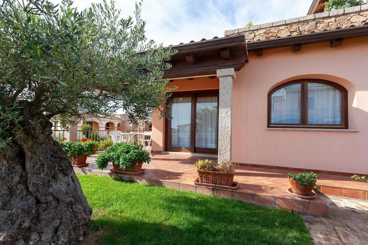 Villetta Perla Marina San Teodoro  Apartment San Teodoro (Sardinia)